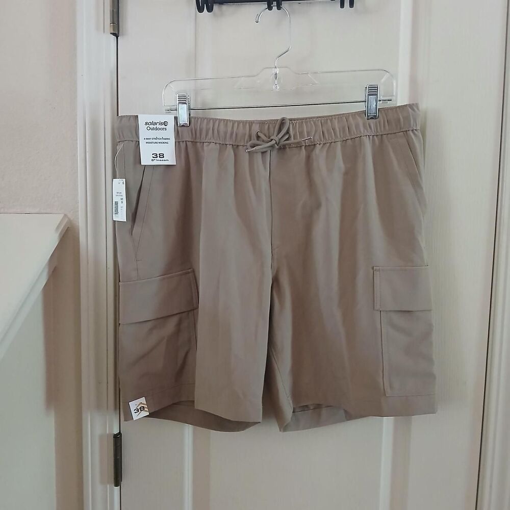 NWT Solaris Outdoors Dark Stone Quick Dry Cargo Shorts 38 Gorpcore Utility
